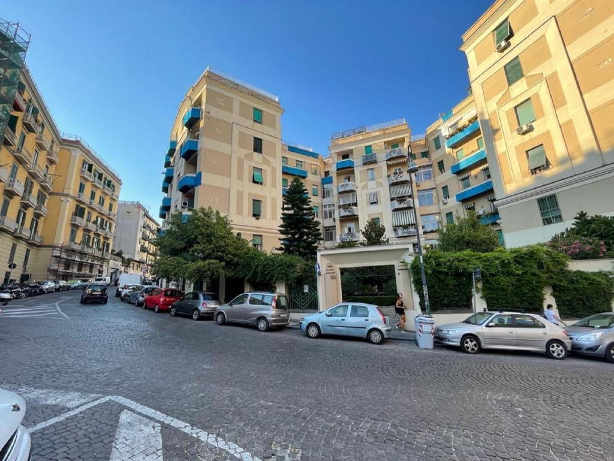 Nonna Fiamma Apartment Napoli Bagian luar foto